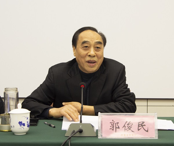 省政协原秘书长、省慈善总会常务副会长郭俊民.jpg